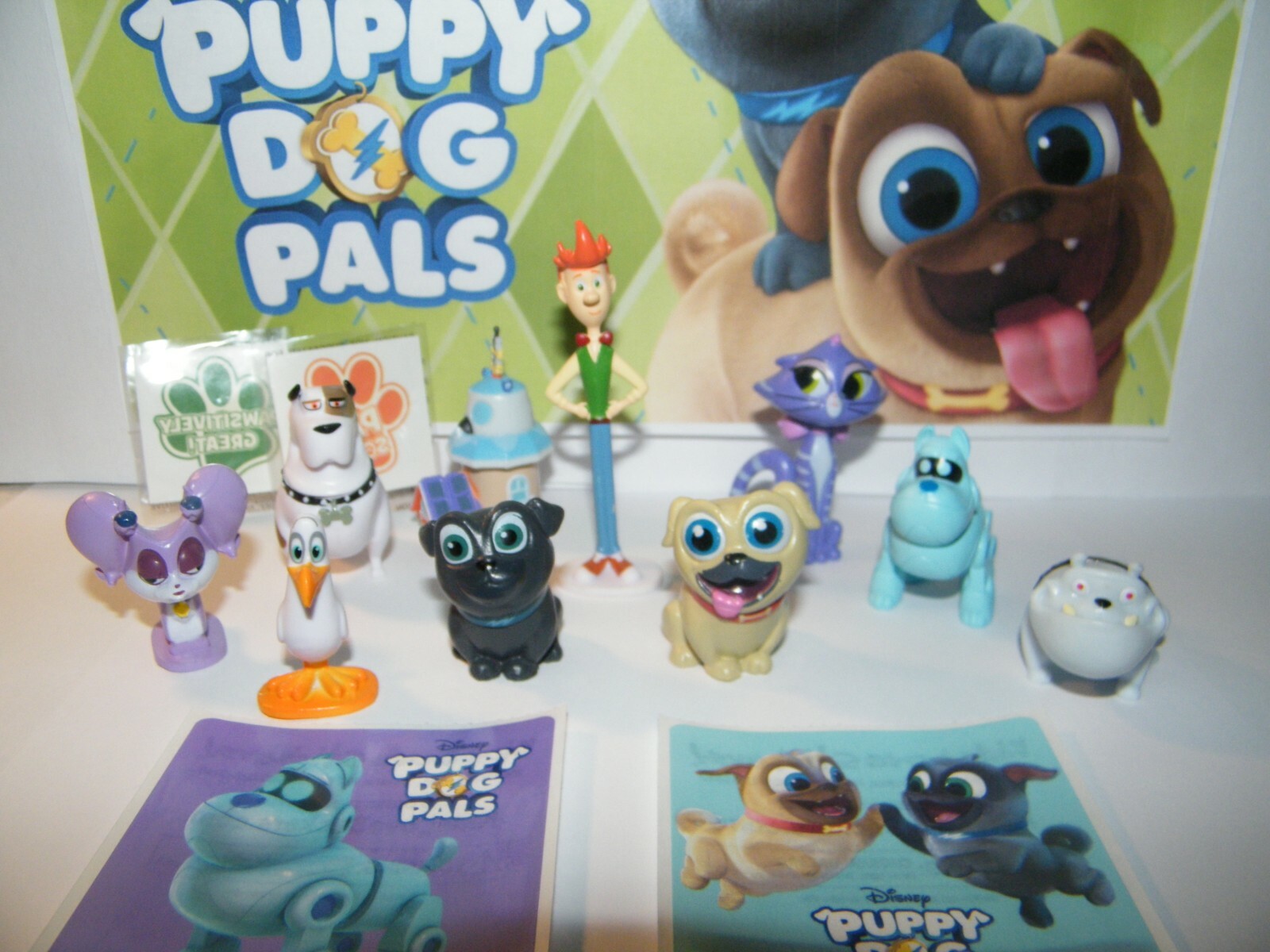Disney Puppy Dog Pals  Party Favors Set of 14 with 10 fun Figures and More