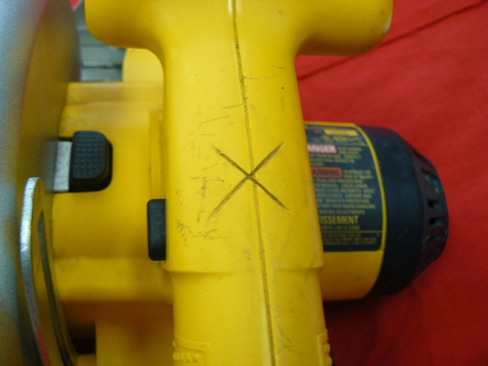DeWALT Circular Saw DW939