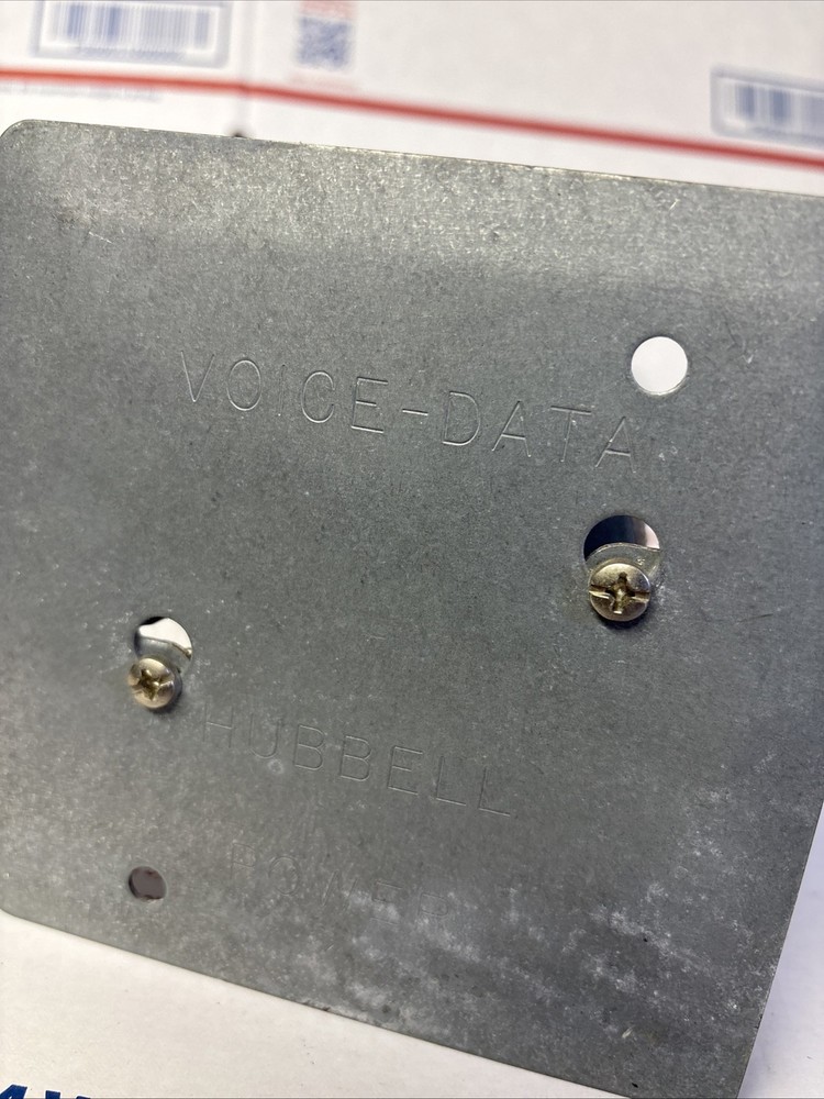 HUBBELL PT7XC 3" CORE HOLE THROUGH FLOOR FITTING NO HEAD STEM ONLY