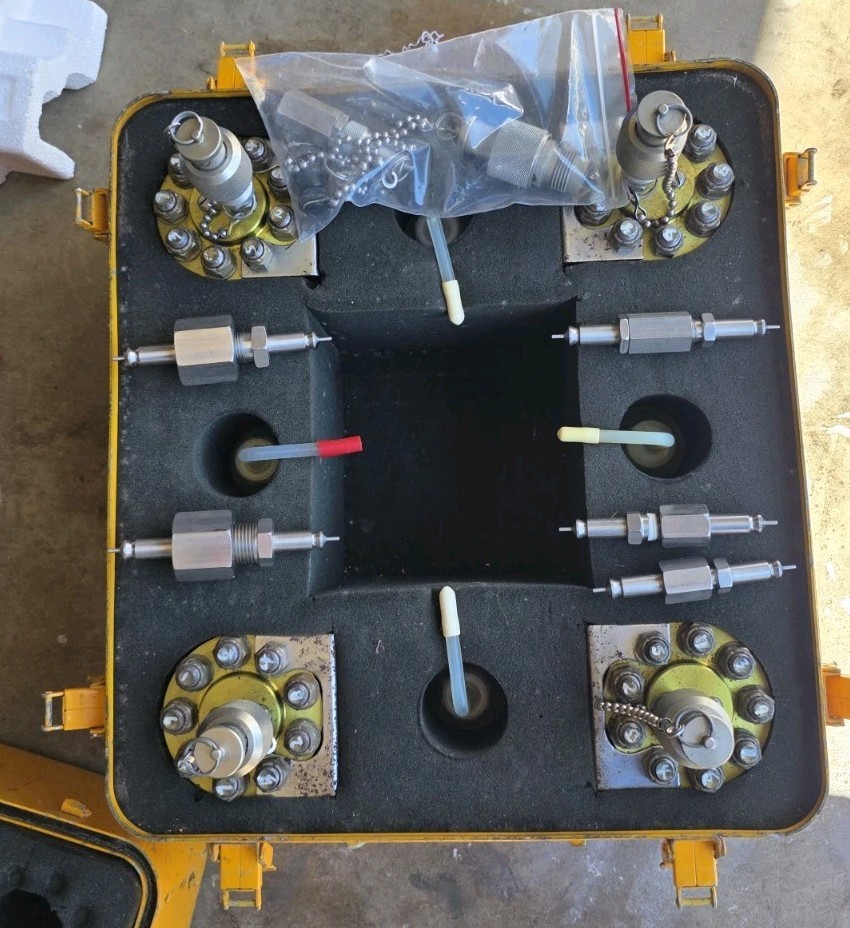 King Nutronics - model 3461-48-101- Portable Pressure Calibration System