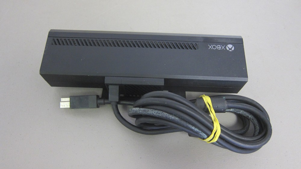 Microsoft Xbox One Kinect Camera Motion Sensor Bar Model 1520 - FREE SHIPPING