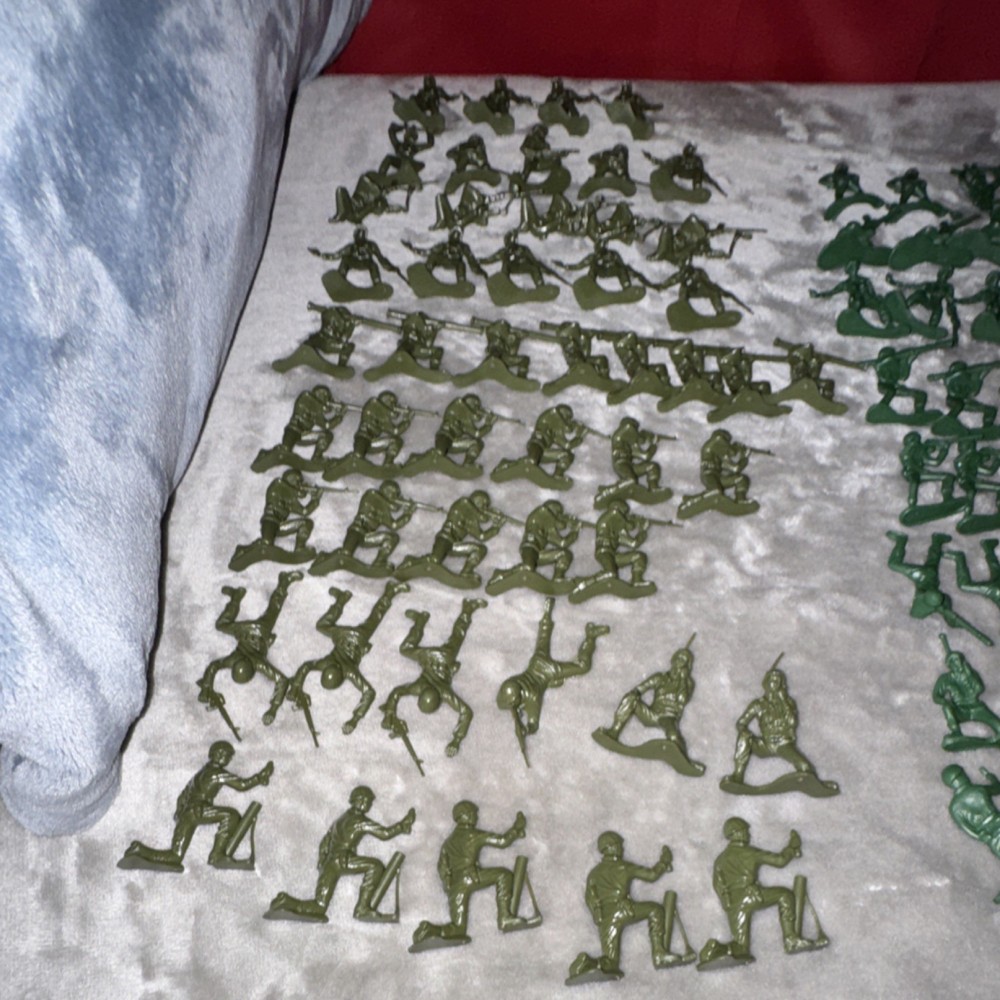 green plastic armymen lot
