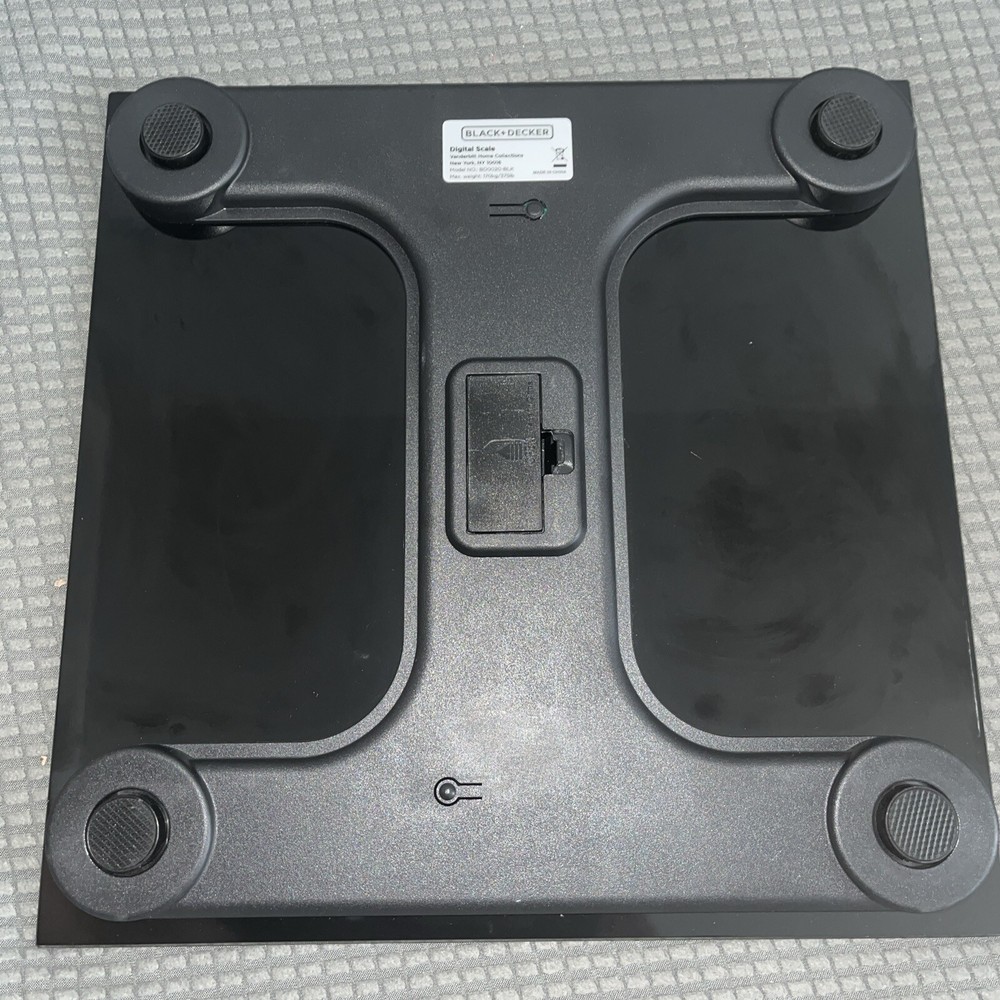 Digital Bathroom Scales - Black And Decker
