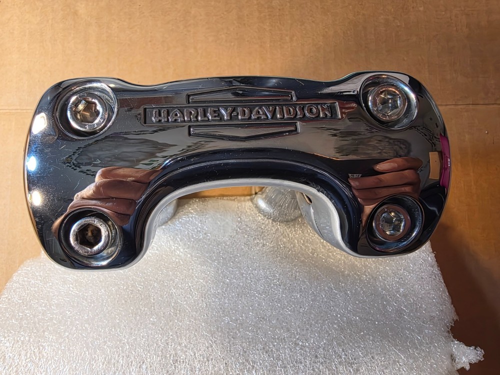 Genuine Harley Davidson 1" Handlebar Chrome Pullback Risers Clamp Bar Shield