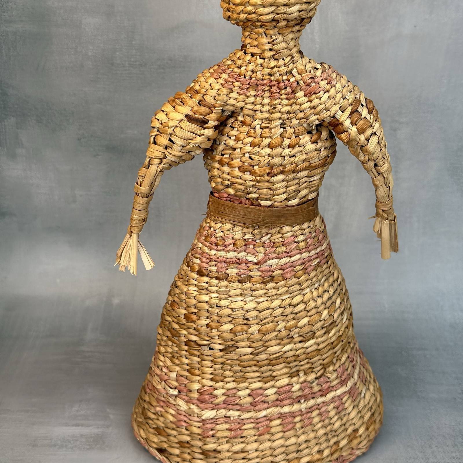 Vintage Native American Skokomish Basketry Basket Doll Woman Dress 13”
