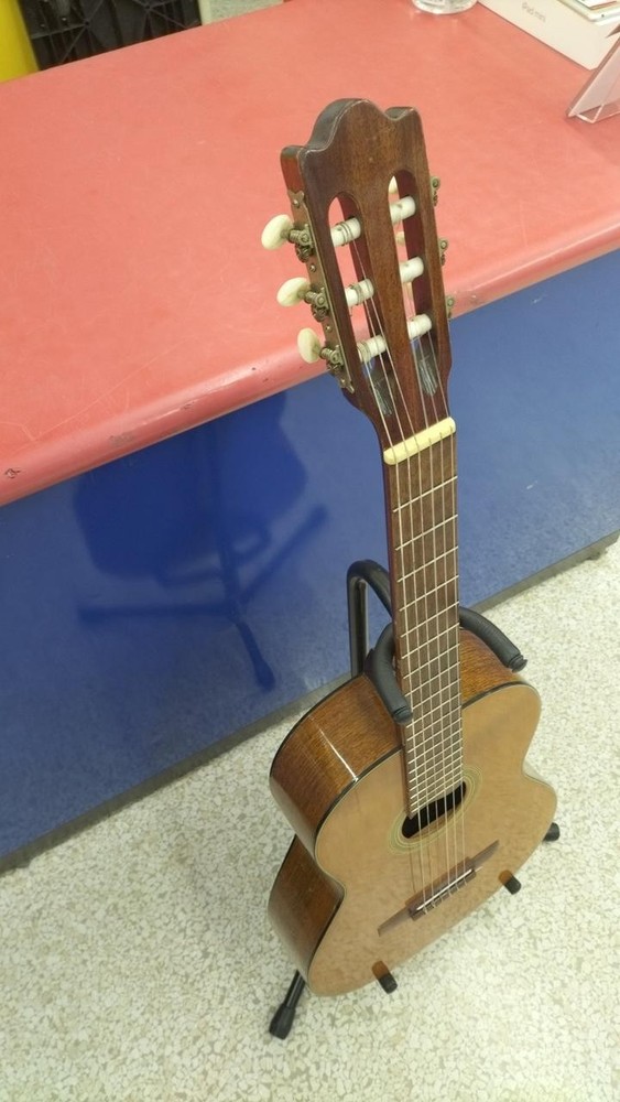 Yairi B2 Classical Guitar JPN USED