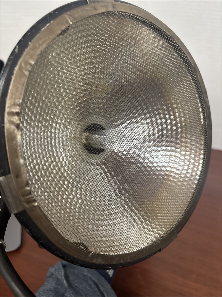 Lowel DP Spot Flood Studio Light Bright *** Works!!!