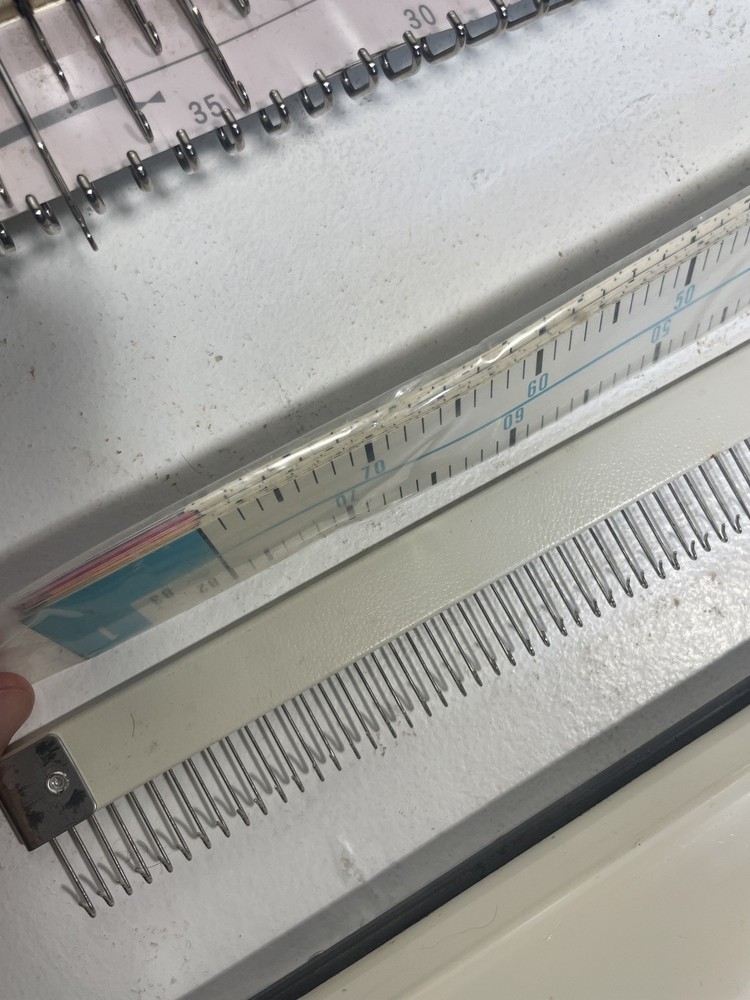 Brother Chunky Knitting Machine KH260