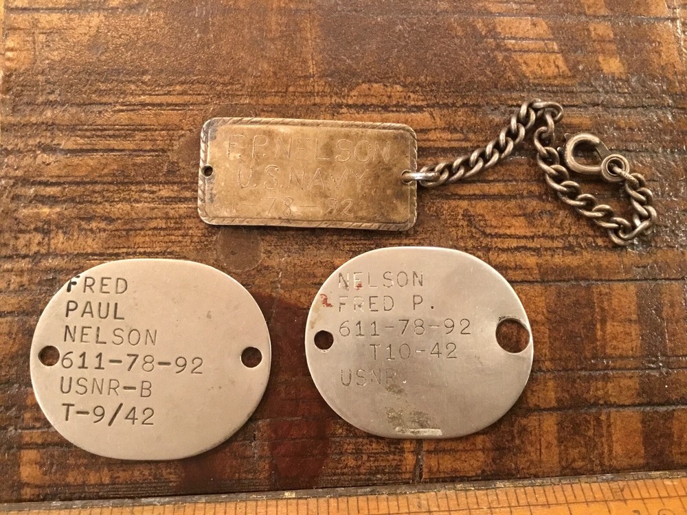 ORIGINAL WWII USN DOG TAG PAIR - ONE FINGERPRINT PLUS STERLING ID BRACELET