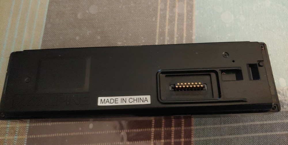 Alpine cda-9855 faceplate
