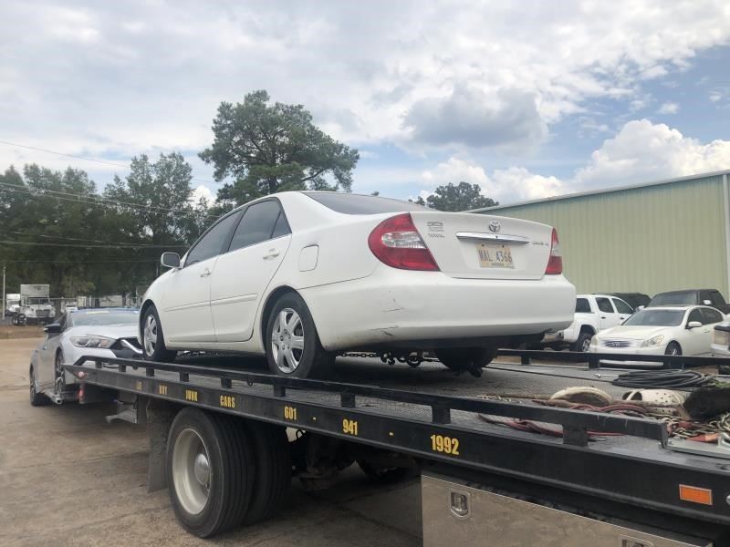 Fuse Box Cabin Fits 2004 Camry 570449