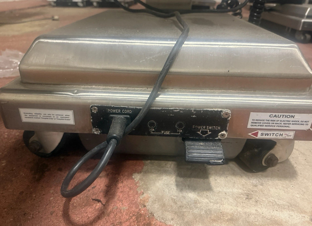 Skytron 3500 Series OR Table