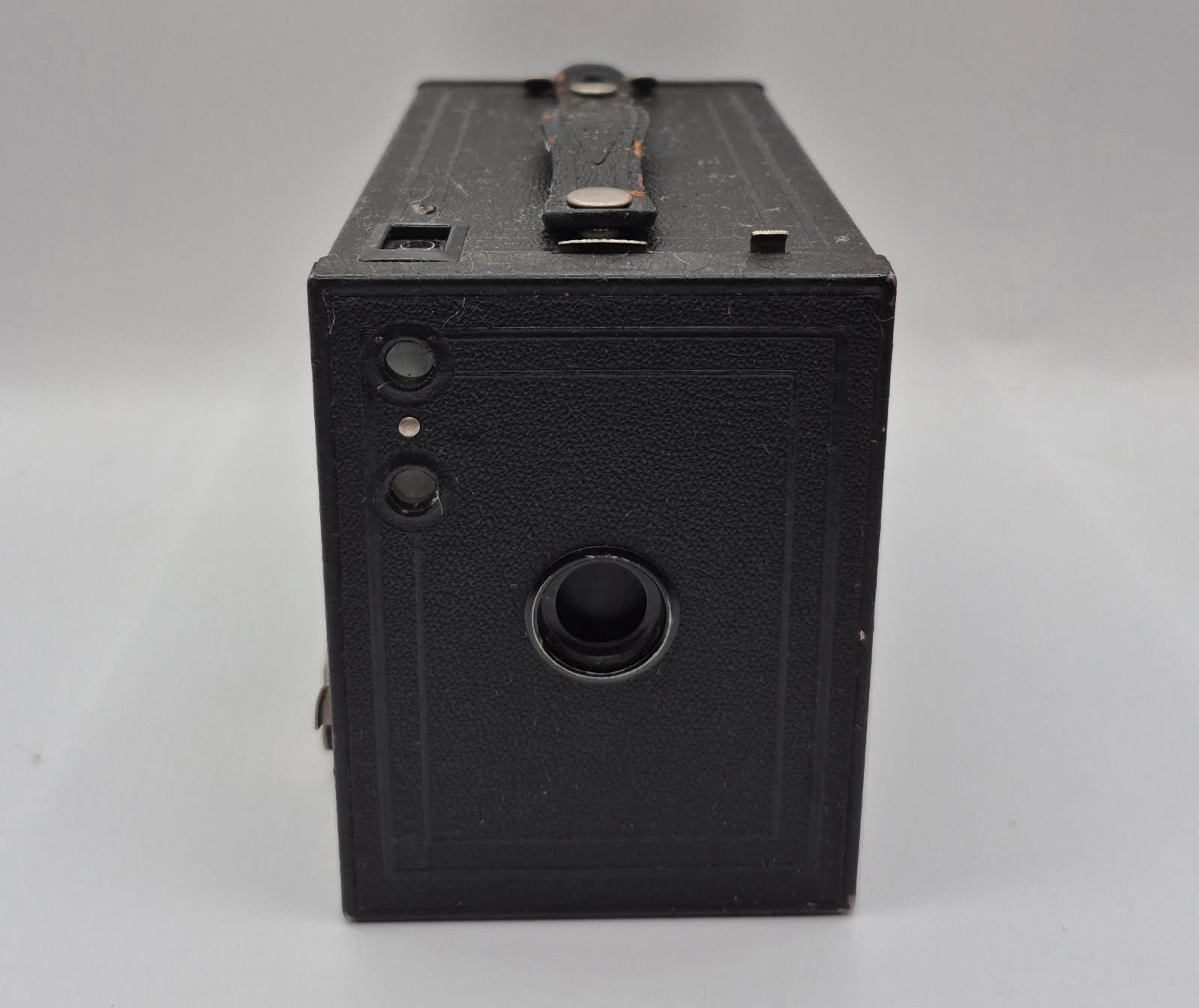 Vintage 1920s No. 2 Brownie Model Box Film Camera Eastman Kodak Antique Untested