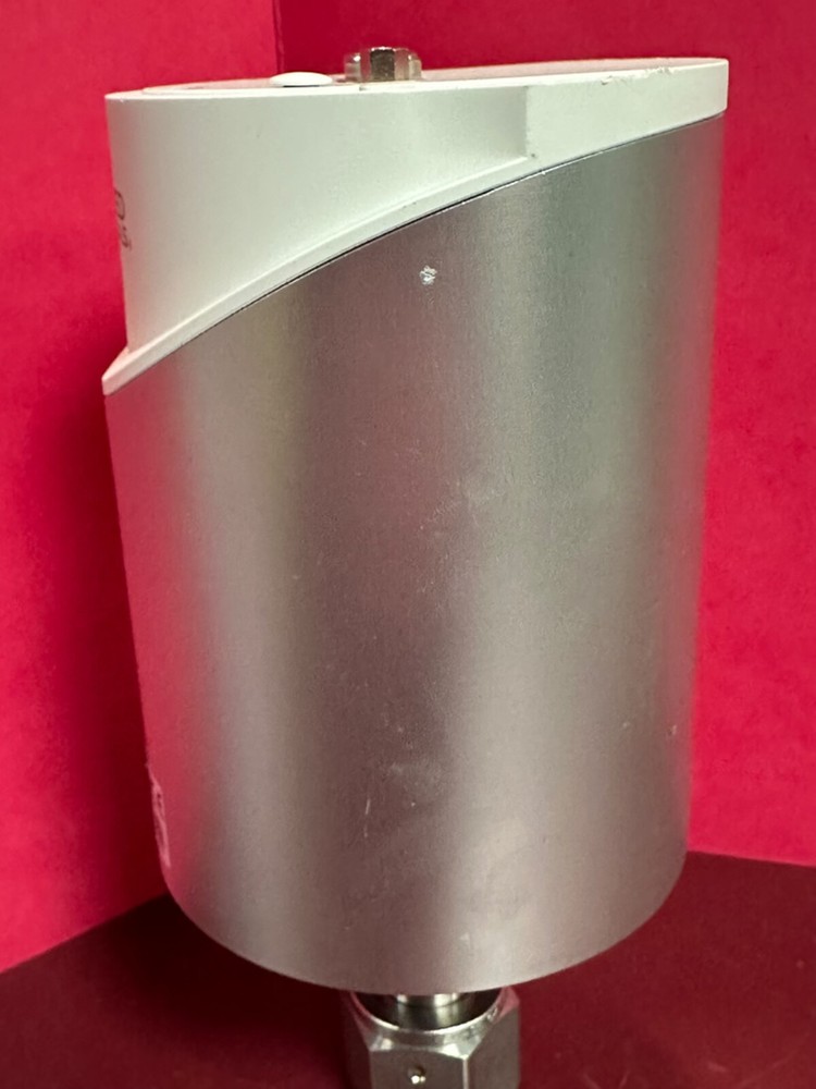 AS IS UNTESTED APPLIED MATERIALS CAPACITANCE MANOMETER 0190-51403 CG045 0.1 TORR