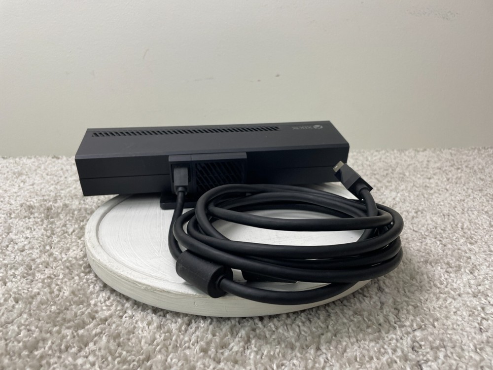Microsoft Xbox One Kinect Model 1520 Wired Motion Sensing Black Untested
