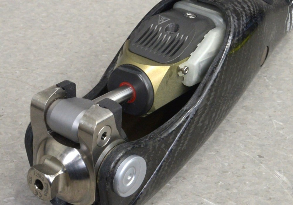 Ottobock Genium X3 3B5-X3 MicroProcessor Knee Bionic Prosthetic w/2R19 Adapter