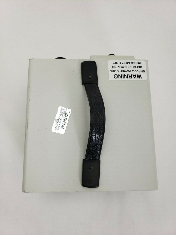 JH TECHNOLOGIES EKE ACE FIBER OPTIC LIGHT SOURCE - NEEDS NEW BULB - PN 20500./26