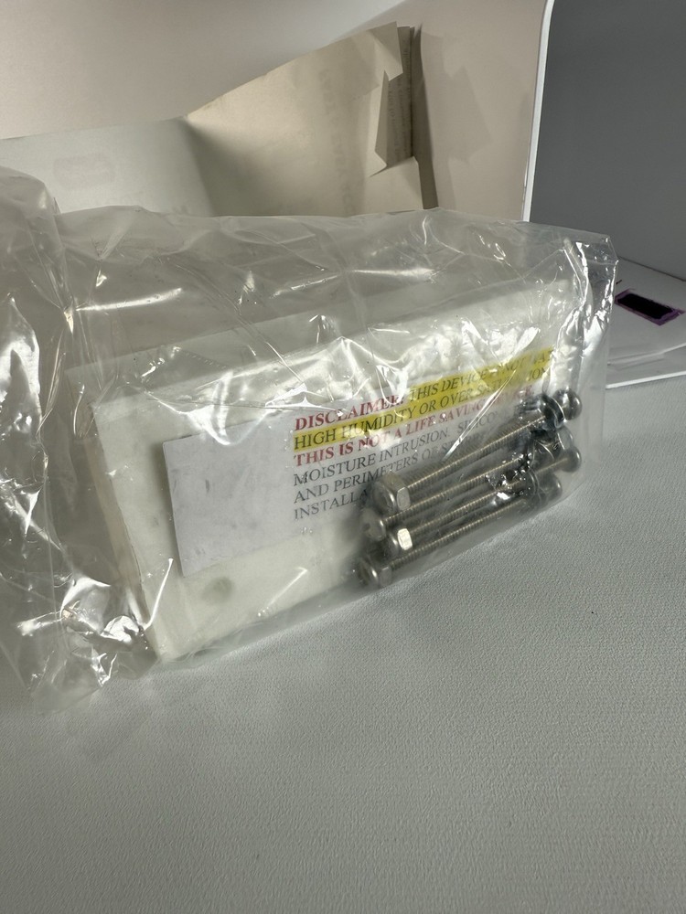 ThrowRaft TD2401 Mounting Bracket with Hardware Flotation Device Storage NEW One