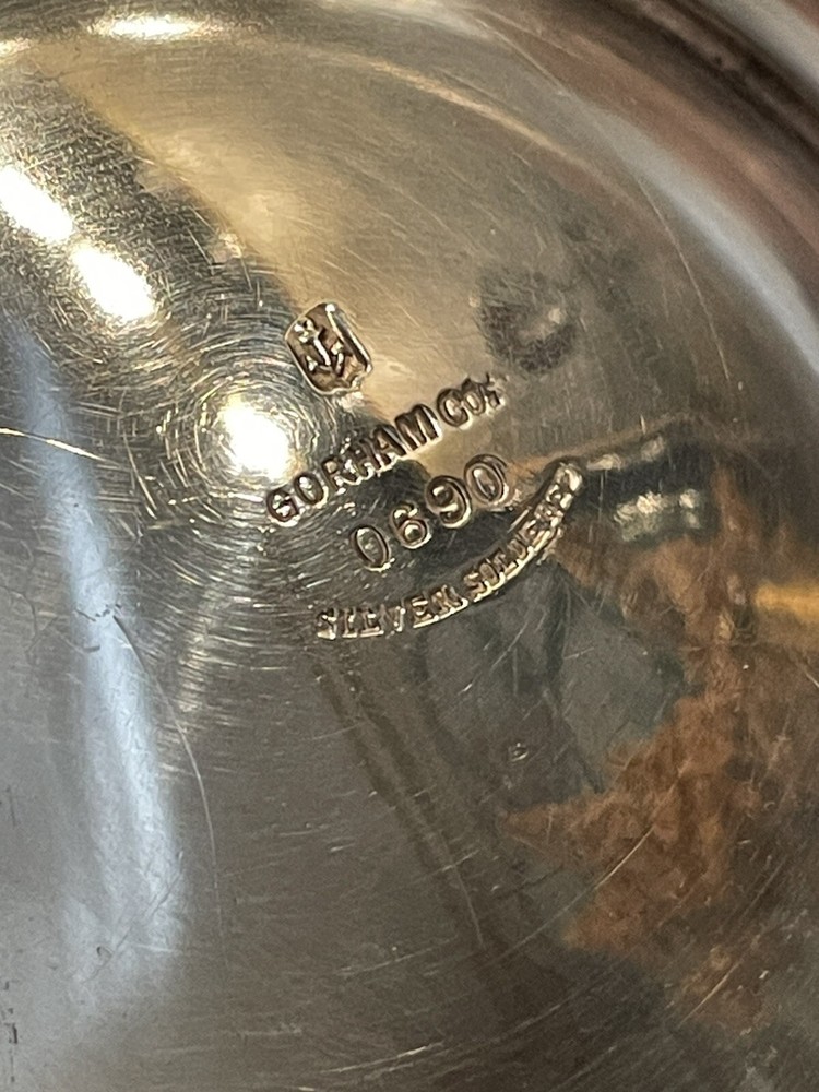 VINTAGE GORHAM SILVER 1890 RESTRAINED CLASSICAL STYLED HANDLE FOOTED OPEN BOWL