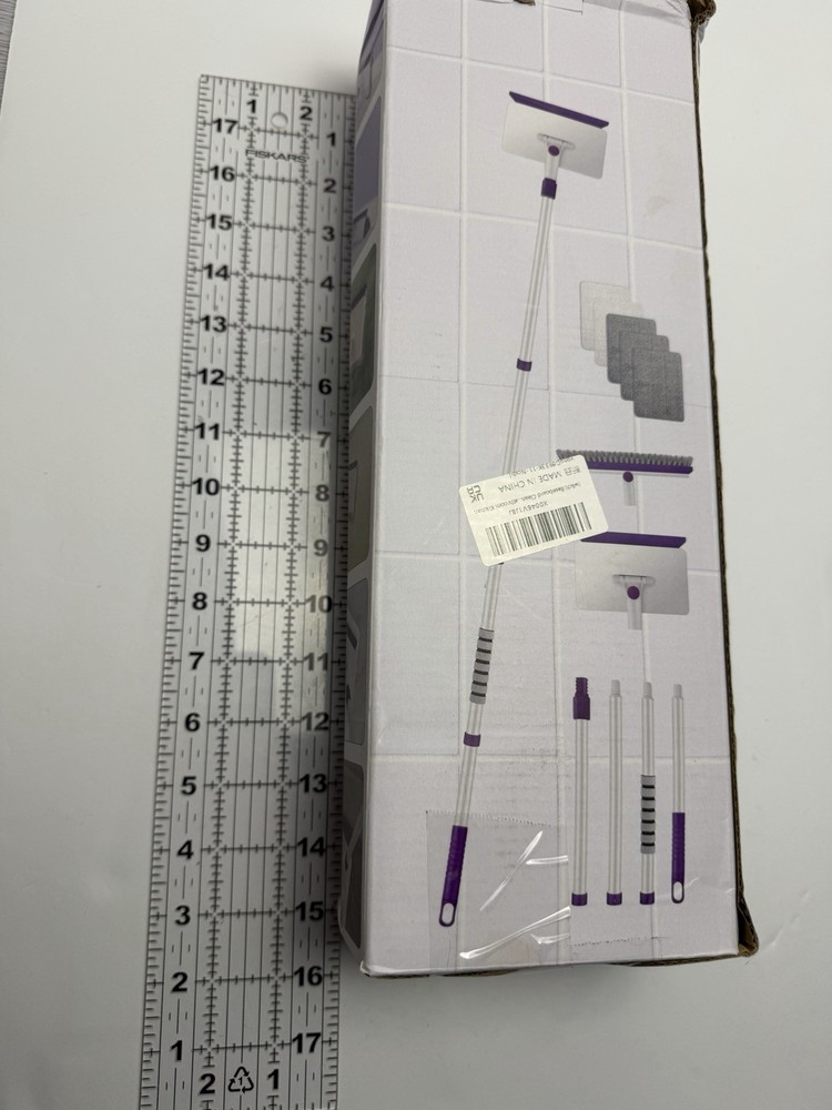 Wall Baseboard Cleaner Tool with Handle Extendable Long Handle Baseboard Cleaner