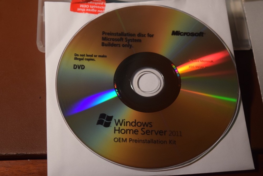Microsoft Windows Home Server 2011 OEM System Builders Pack , 64 Bit Software