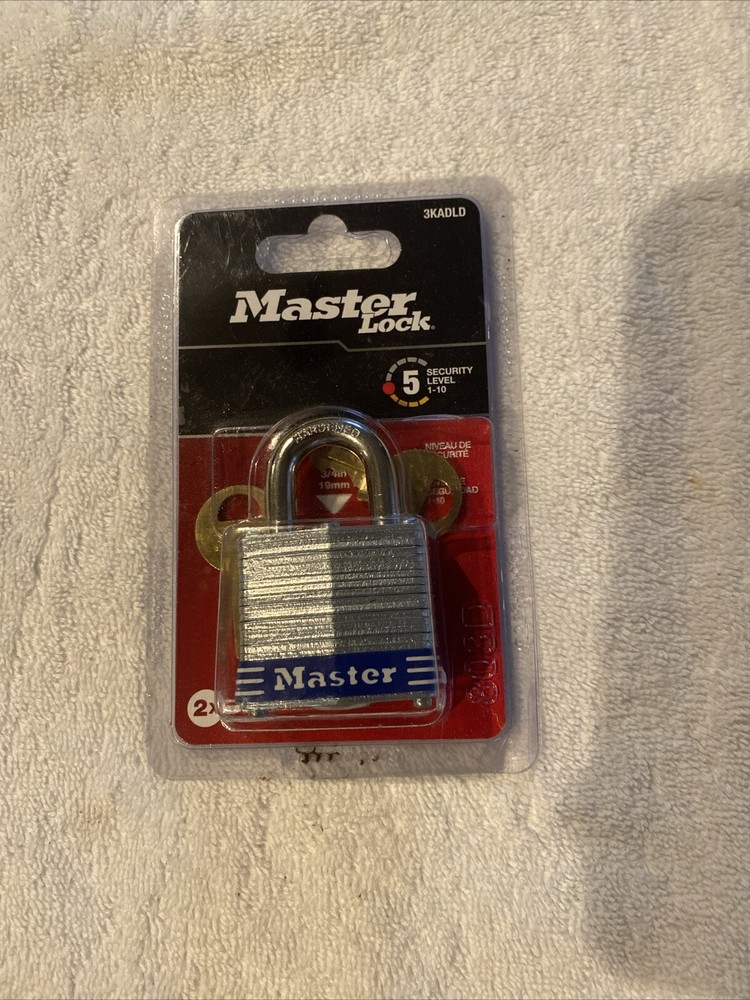 Master Lock New in package (997)