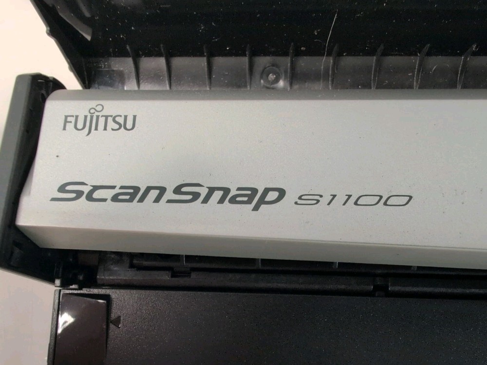Fujitsu ScanSnap S1100 Portable Document Scanner & USB Cable Tested