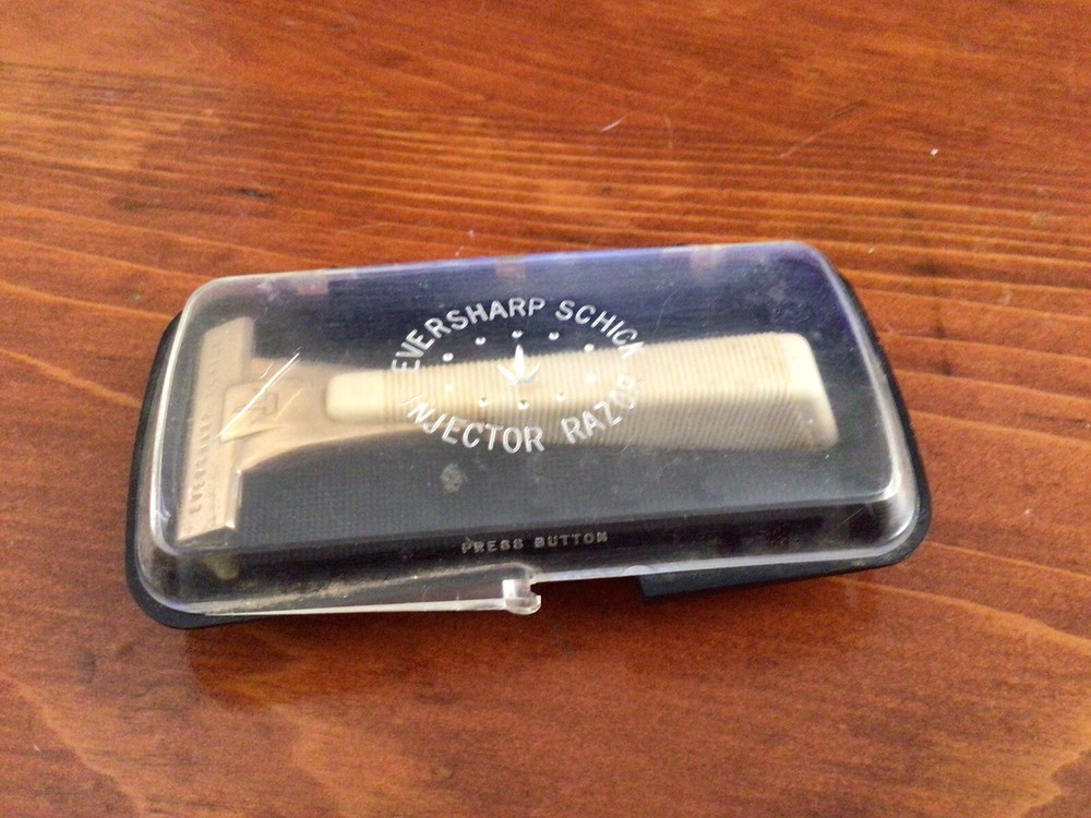 Vintage Eversharp Schick Injector Razor