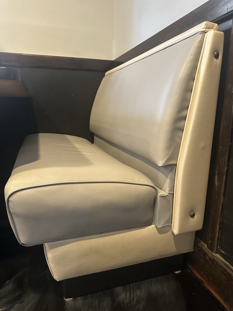 Restaurant Booths And Chairs