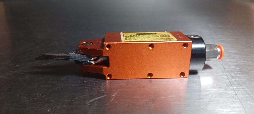 MS-3A pneumatic air nipper, Scissors
