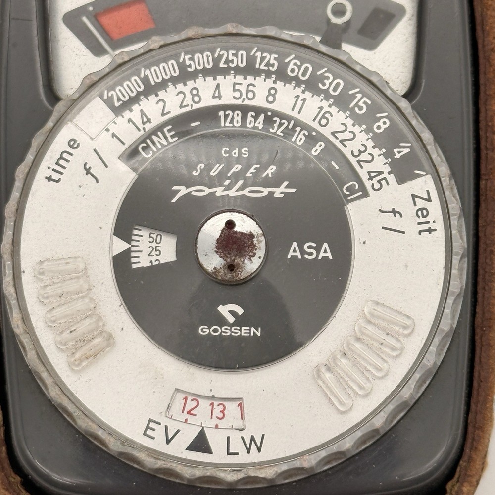 VTG Gossen Super Pilot CdS Light Meter with Leather Case Germany Untested