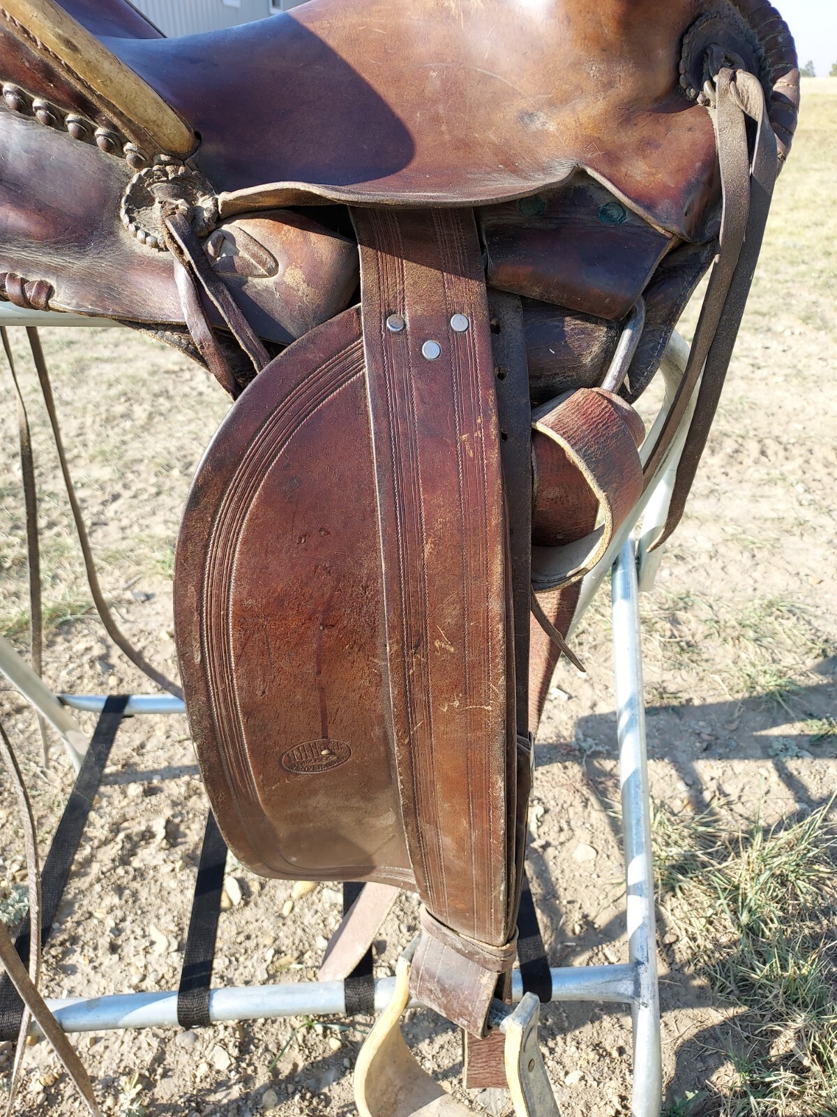 Vintage Whitney Maker Saratoga Wyo. - 14" Saddle - Heiser Fender