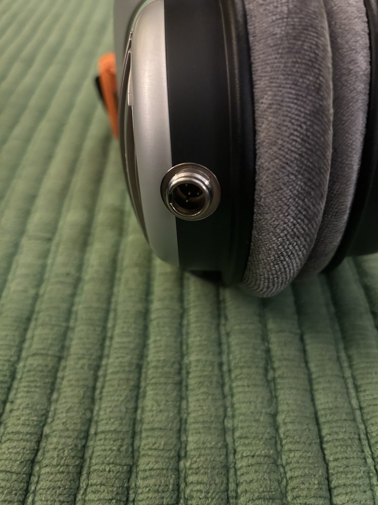 Beyerdynamic Dt 990 600 OHM Custom Modded