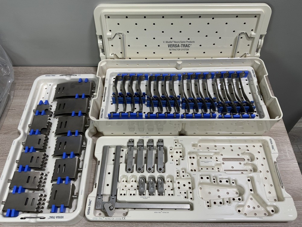 V. Mueller Versa-Trac Retractor System