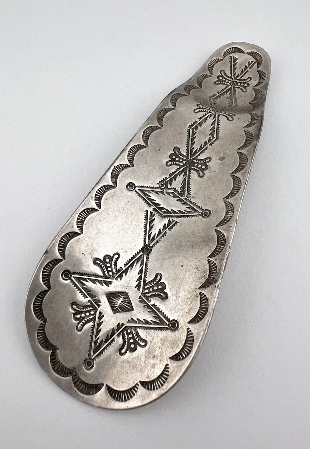 RARE EARLY Old Fred Harvey Era NAVAJO Coin Silver Detailed Stamped Shoehorn 4.5"