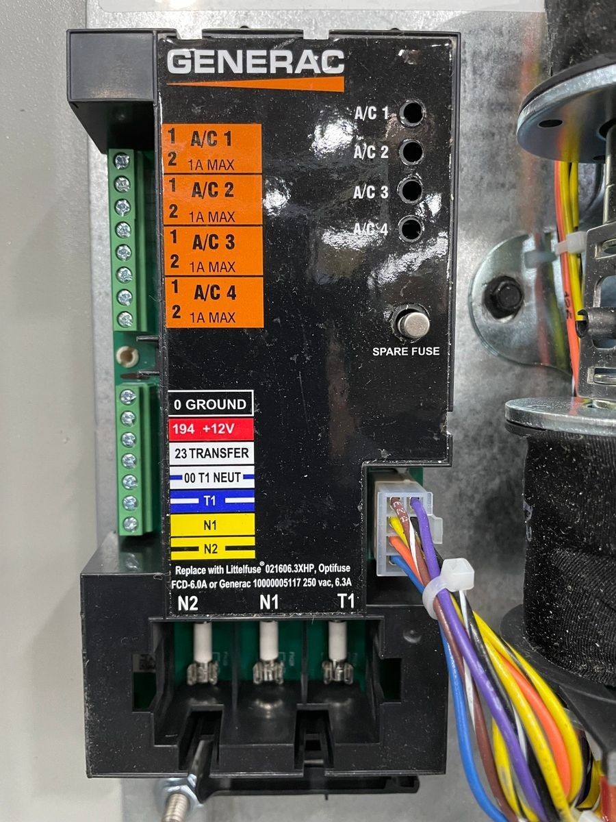 GENERAC RXSW200A3 Smart Transfer Switch 200A, 120/240V, 60Hz*