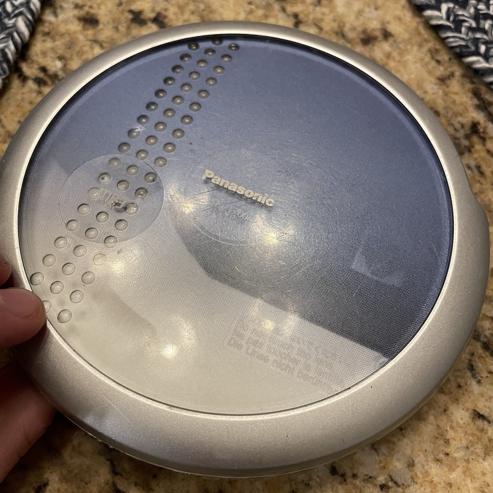 Panasonic SL-CT700 Portable CD Player MP3