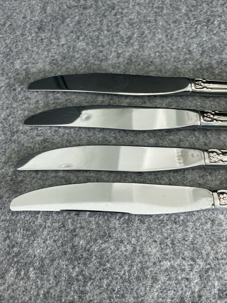4 Oneida Distinction KENNETT SQUARE Stainless HH Dinner Knives Flatware