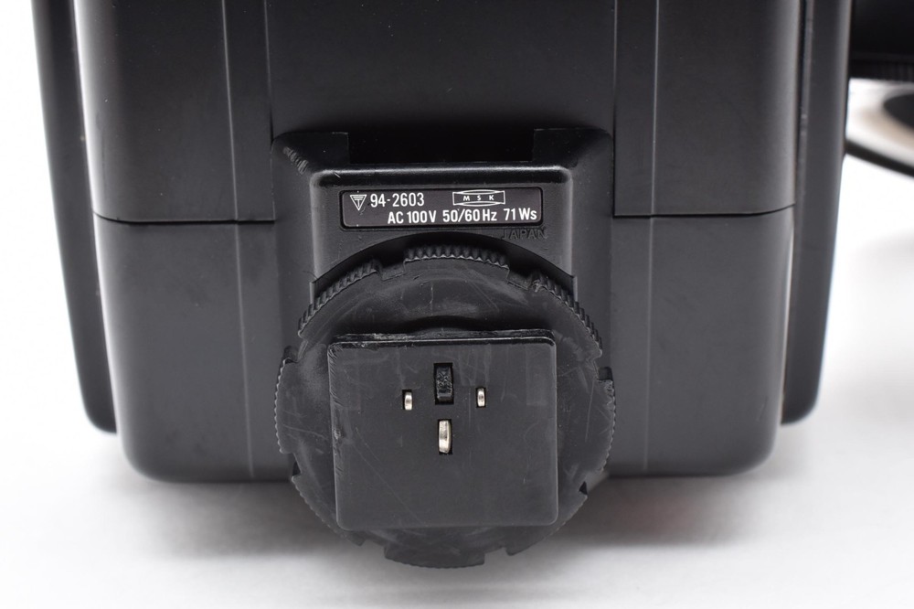Olympus T10 Ring Flash 1 with T Power Control 1 Macro Ring Flash for OM System