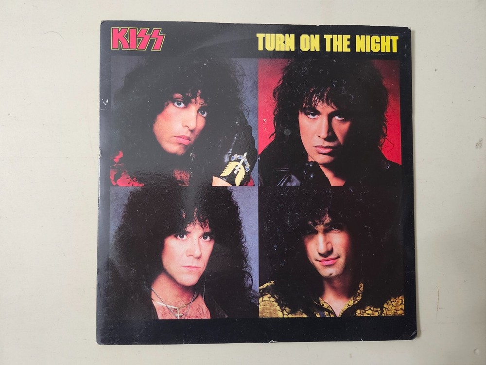 KISS RARE Vintage UK Turn On The Night Hell Or High Import 7" Vinyl 45 KISS 9 VG
