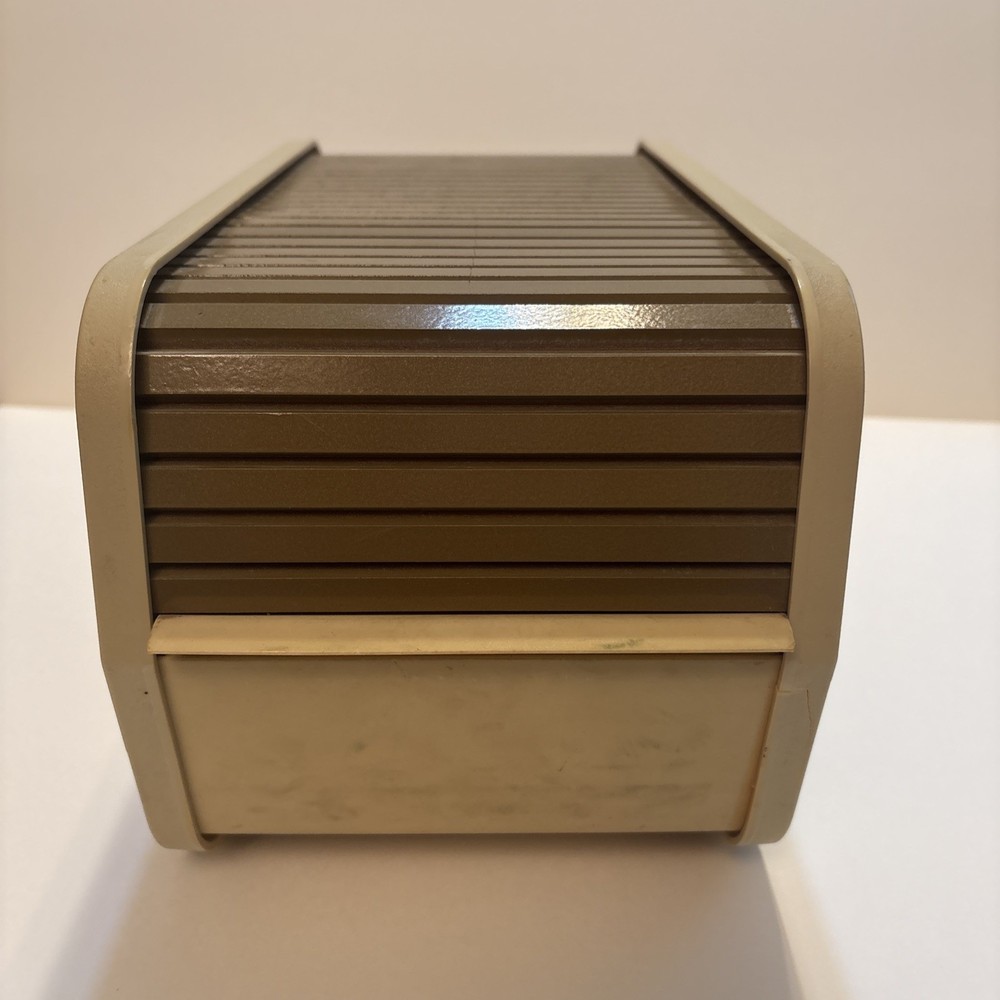 Microcomputer Accessories Plastic Roll Top 5.25” Disc Keeper Storage No Key