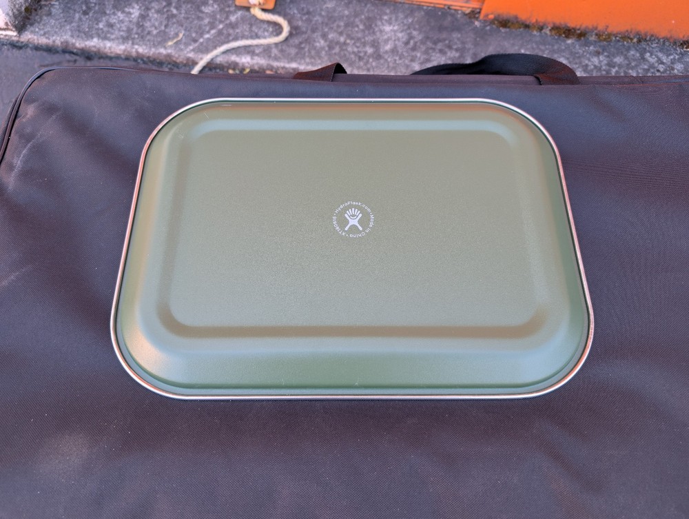 Hydro Flask Cut & Serve Platter Olive (new, no packaging, never used)
