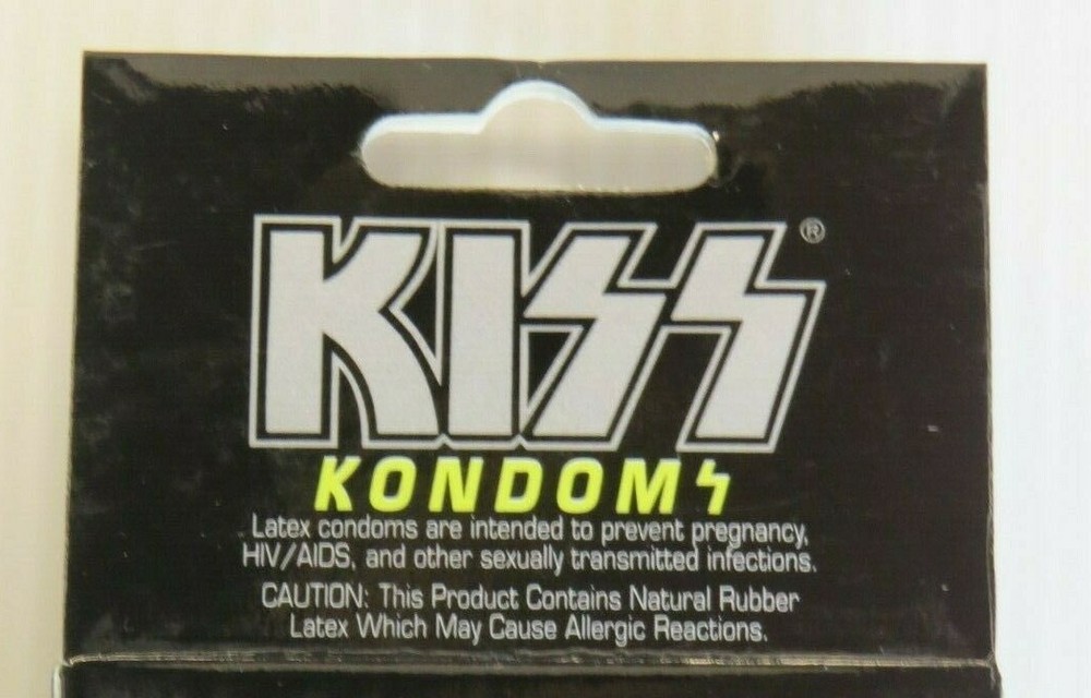 KISS GENE SIMMONS KONDOMS / CONDOMS SEALED 3 PACK RARE VERSION 2010