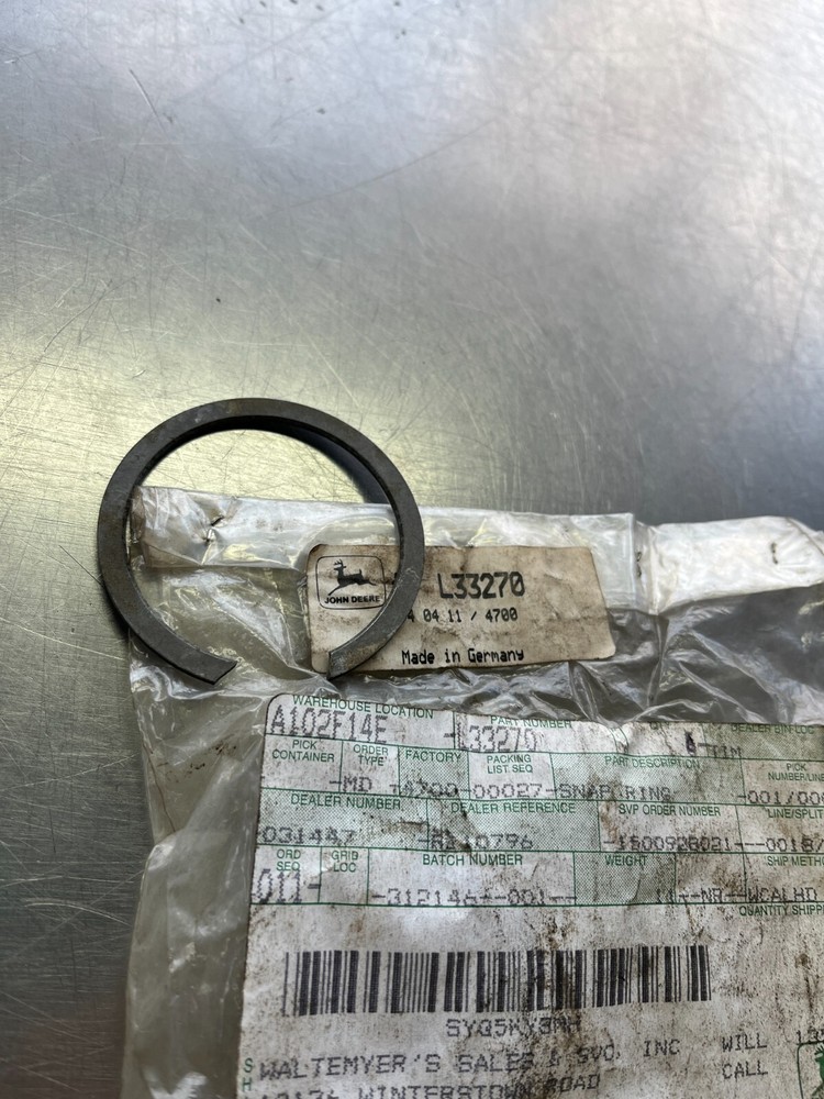 L33270 Genuine OEM John Deere SNAP RING