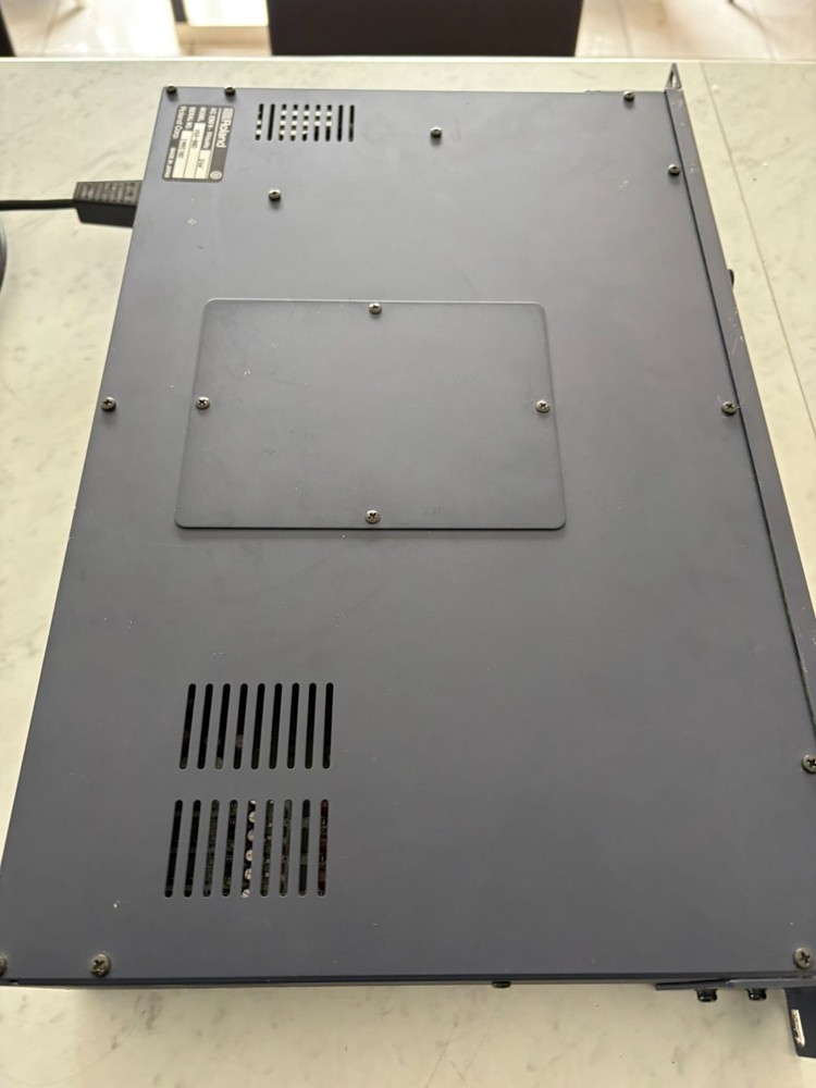 Roland VSR880