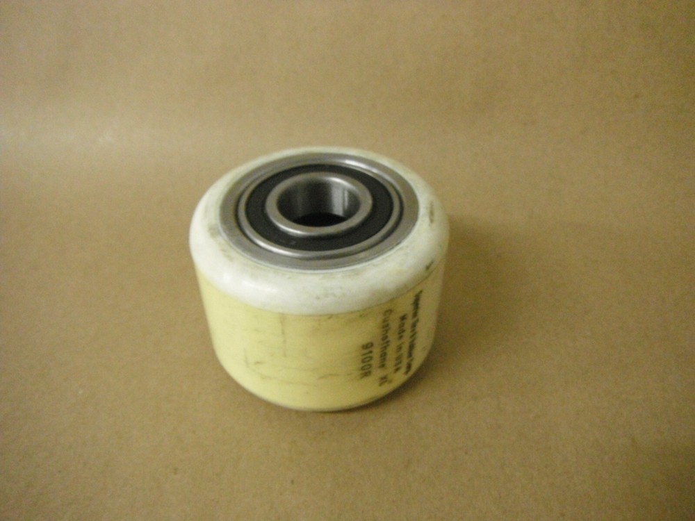 CUSHOTHANE XL 9100R WHEEL 3-1/4 OUTER DIA, 2.175 WIDTH
