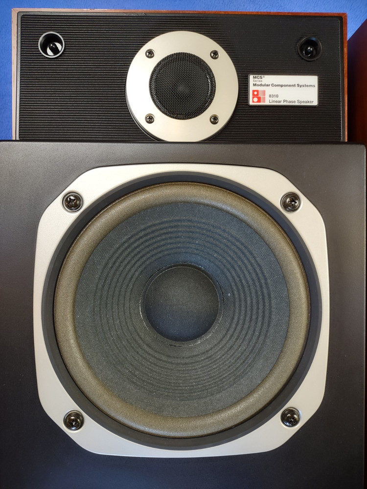 VTG Modular Component Systems MCS 8310 Linear Phase Speakers (Technics) 683-8310