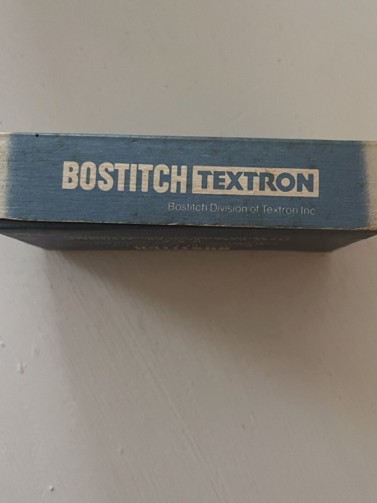Vtg. Bostitch Textron Chisel Point 5000 Standard Staples 1/4” #SBS19 Partial Box