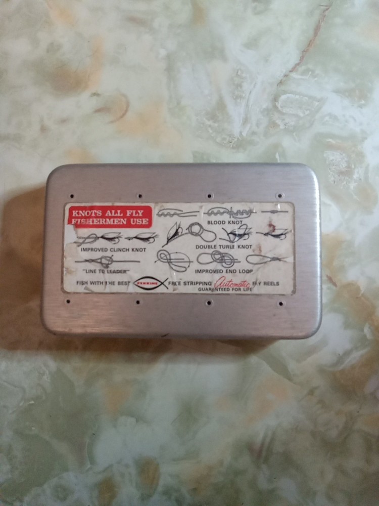 Perrine 95 Fly Box. Over 70 Lures