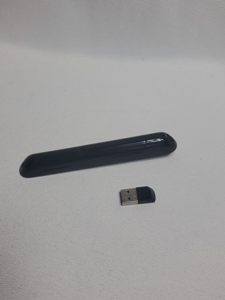 Wireless Presenter Pointer PowerPoint Clicker, RF 2.4GHz Mouse Volume (white)